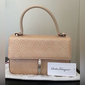 Salvatore Ferragamo Beige & Cream Hand Bag Style DY-21 1258. With tags.